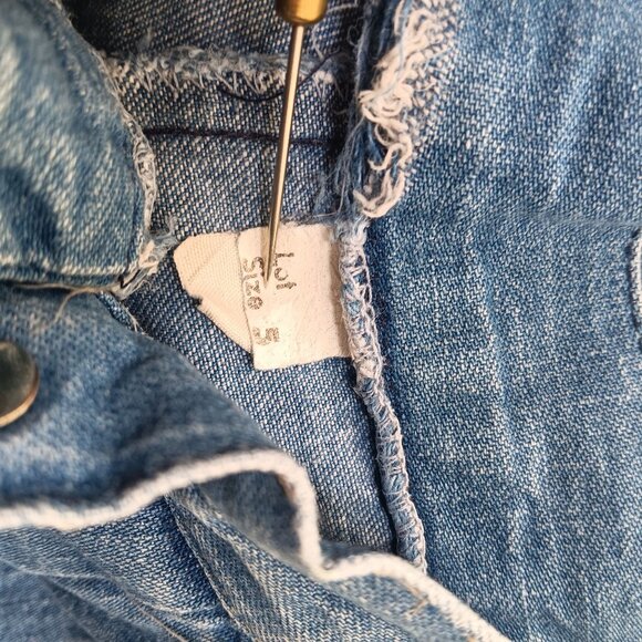 24x31 Sz 5 Vintage 70's High-Waisted Pleated Denim Jeans Faded Distress Boho - Picture 8 of 8